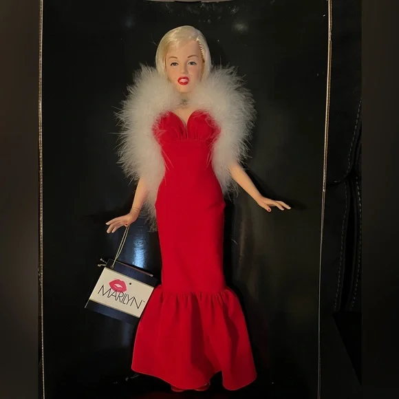 World Doll | Other | Vintage Marilyn Monroe World Doll | Poshmark